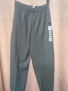 Gildan Men’s Charcoal Heather Gray Jogger Sweatpants